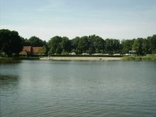 Badestelle 'Badesee Campingplatz Delger, Nordloh' (Foto: Landkreis Ammerland, Gesundheitsamt)