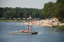 Badestelle 'Freibad - Blauer See'  (Foto: Camping-Blauer-See: Amend)